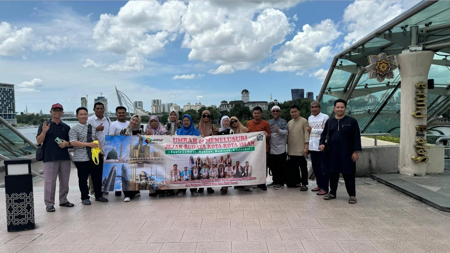Umrah Plus Malaysia Turkey